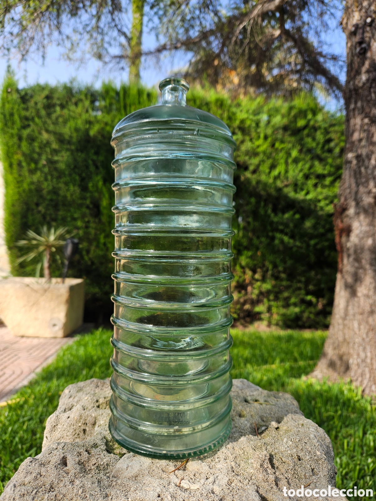 Antig&uuml;edades: ANTIGUO BOTE TARRO FARMACIA ESTRIADO MARCA LA MEDITERRANEA