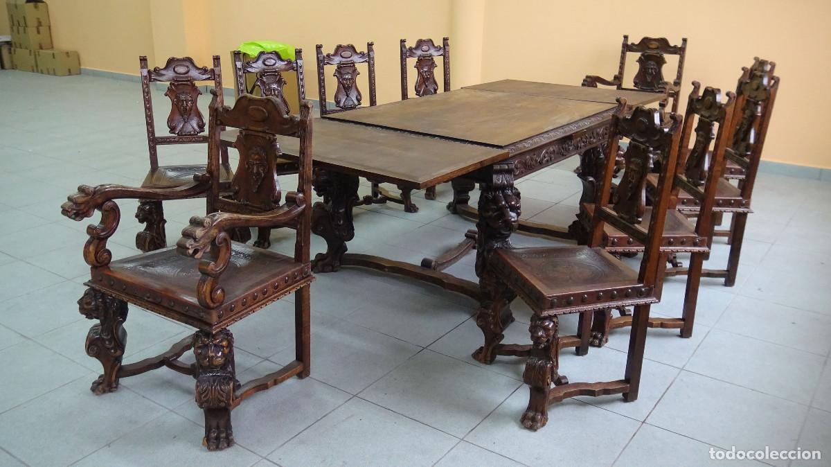 Antig&uuml;edades: Juego de comedor Mesa, 8 sillas y dos butacones