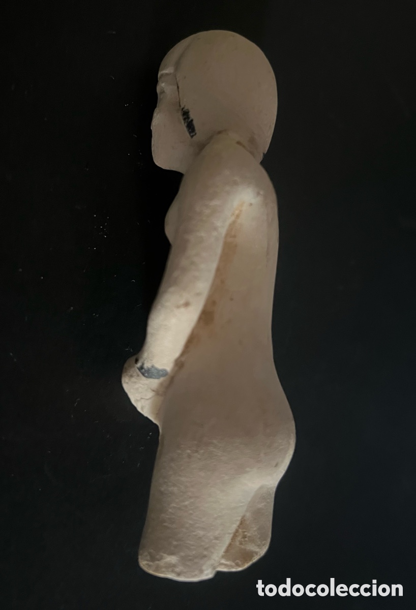 Antig&uuml;edades: Estatuilla de oferente desnudo - Foto 10