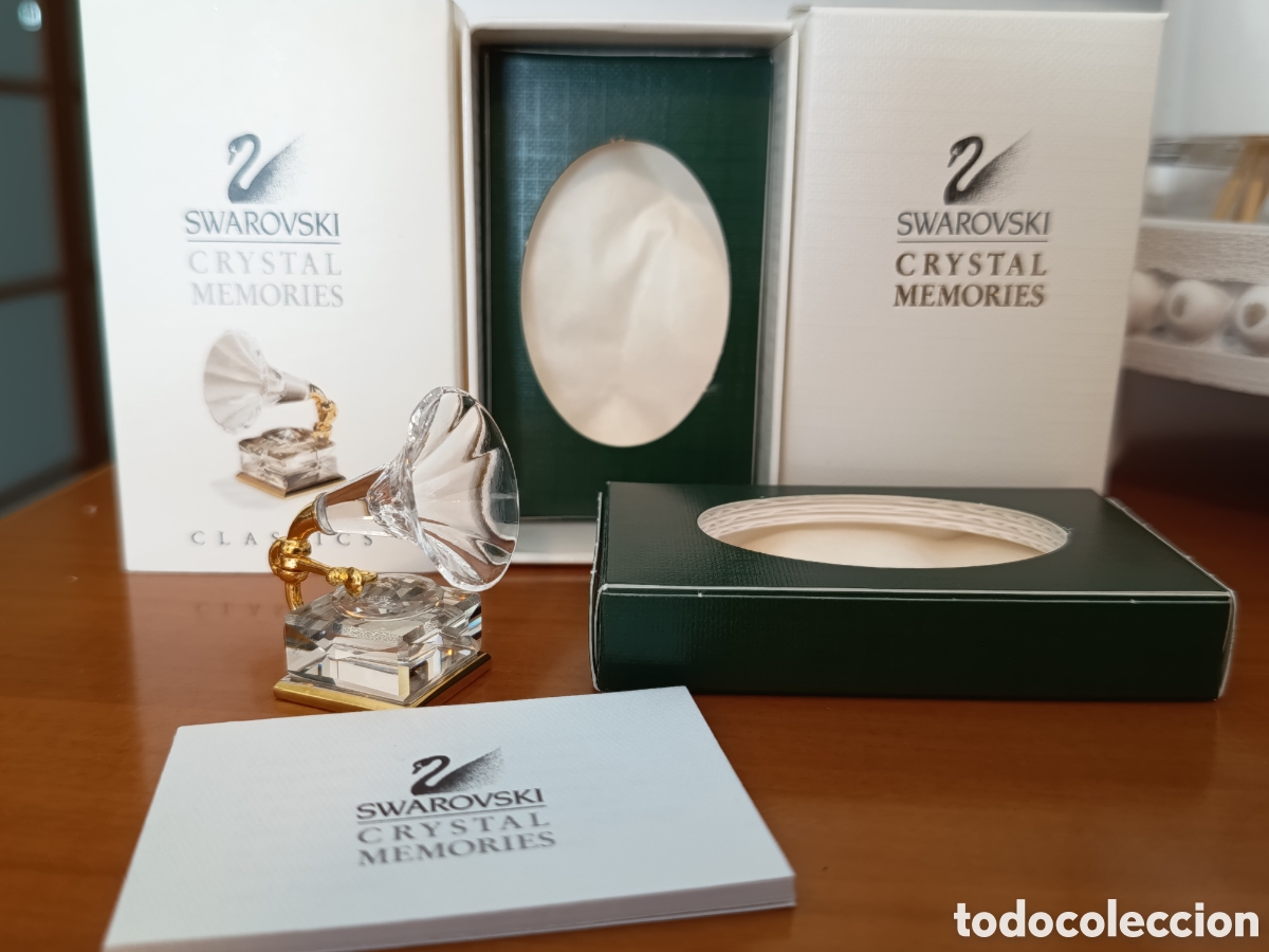 Antig&uuml;edades: Gram&oacute;fono Crystal Swarovski (Colecci&oacute;n Crystal Memories)- Con Caja