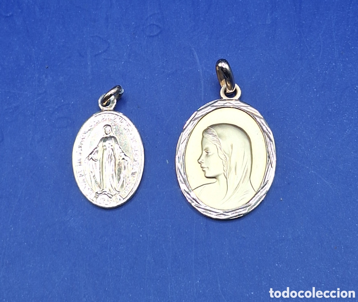 Antig&uuml;edades: Pareja de Medallas Religiosas de la Virgen