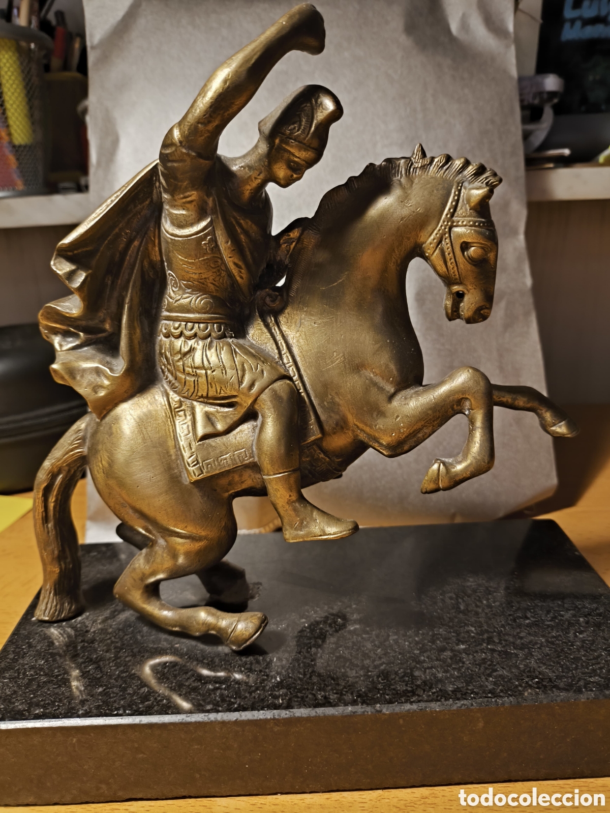 Antig&uuml;edades: Jinete A Caballo De Bronce