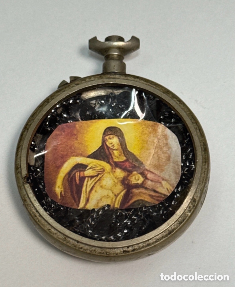 Antig&uuml;edades: Antiguo relicario en caja de reloj, sin cristal (A8)