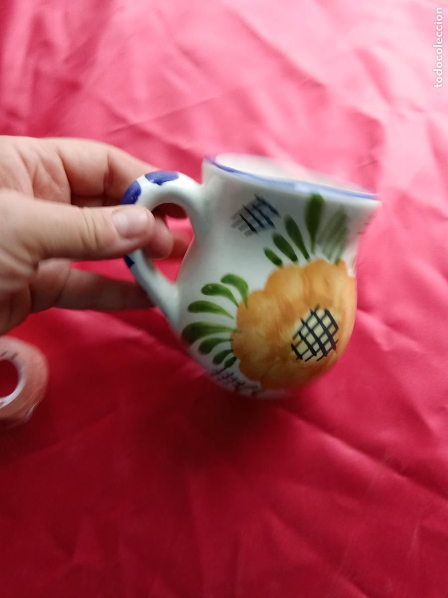 Antig&uuml;edades: Jarra de Manises decorada con frutas. Vitrina 4 - Foto 5