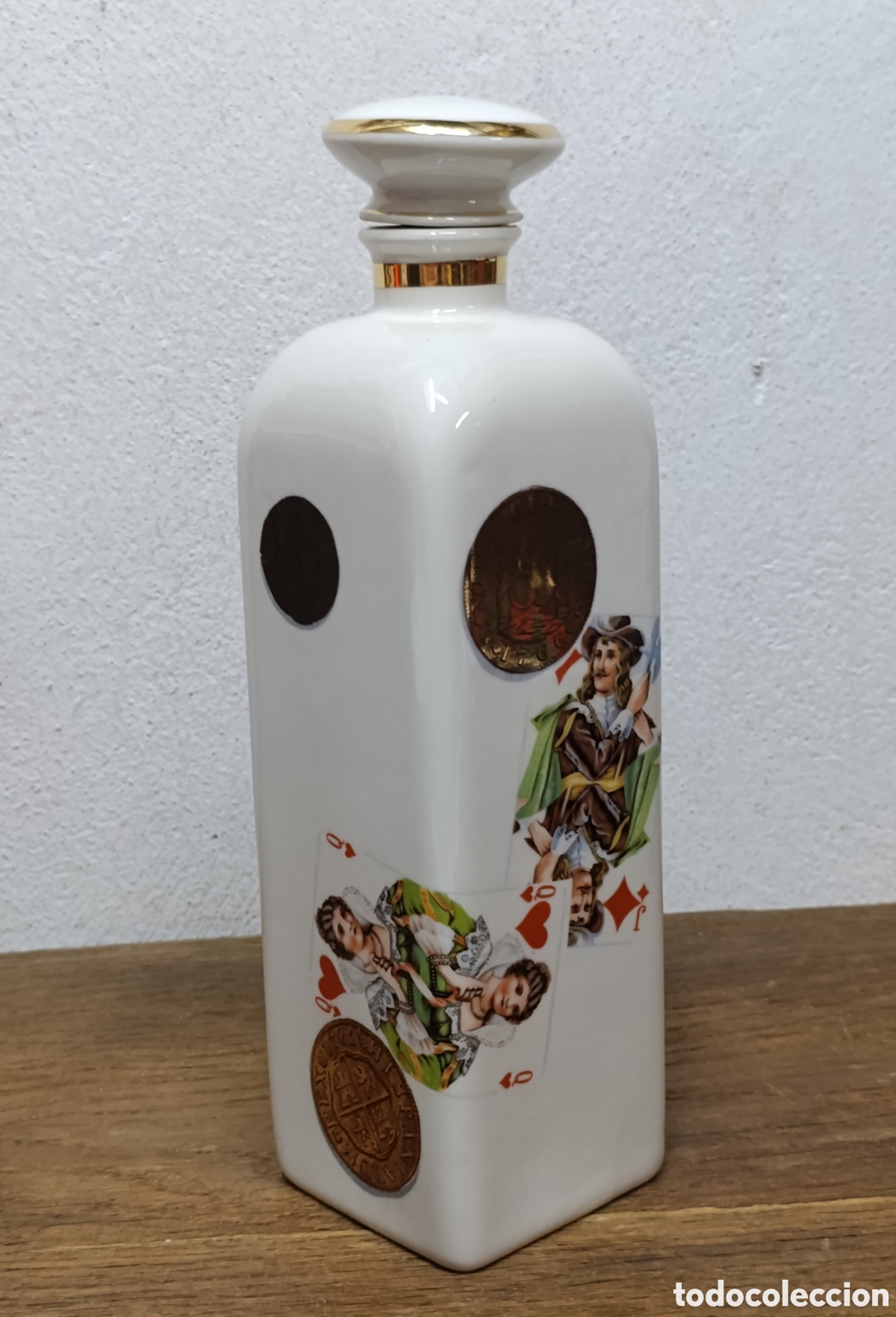 Antig&uuml;edades: ANTIGUA BOTELLA DE CER&Aacute;MICA DE LA MARCA CH HISPANIA (MANISES), A&Ntilde;OS 60.