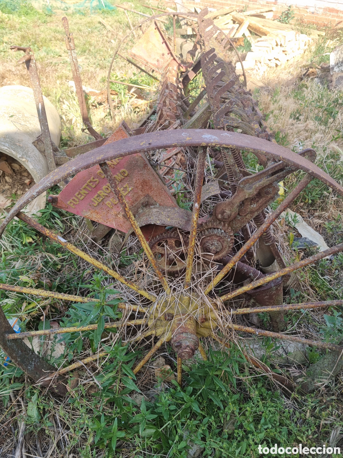 Oggetti Antichi: Sembradora de botas antigua
