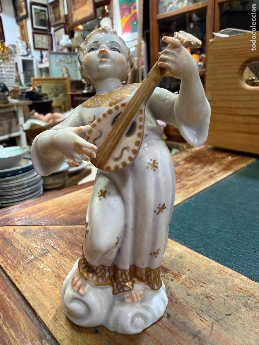 Antiques: ANTIGUO Y PRECIOSO ANGEL QUERUBIN CON INSTRUMENTO MUSICAL DE PORCELANA GALVEZ- MEDIDA 12 CM
