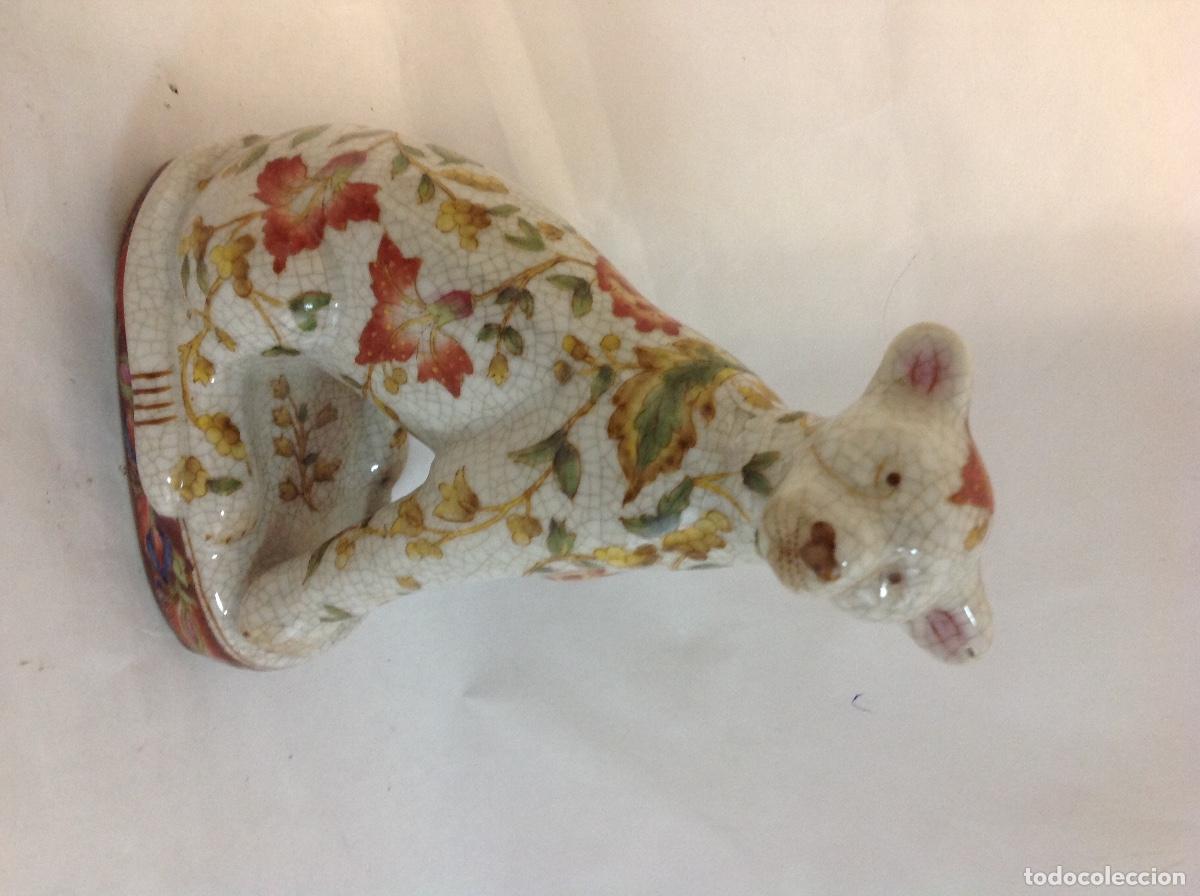 Antiquit&auml;ten: Gato de porcelana china. s xX