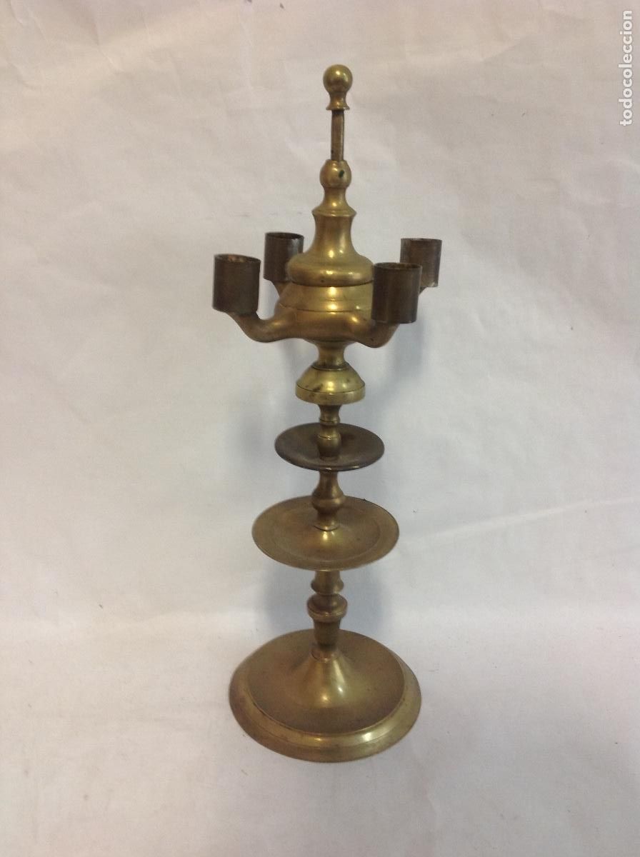 Antig&uuml;edades: Velon de bronce. s XiX