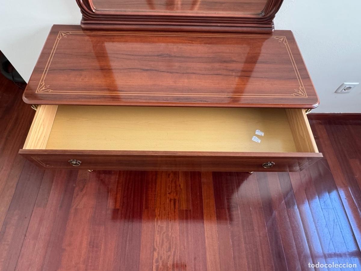 Antig&uuml;edades: C&Oacute;MODA DE MADERA MACIZA CON ESPEJO - Foto 6