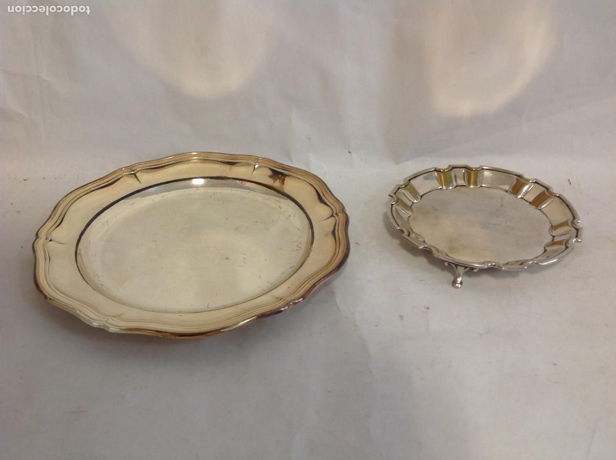 Antiquit&eacute;s: Dos Platillos de metal plateado