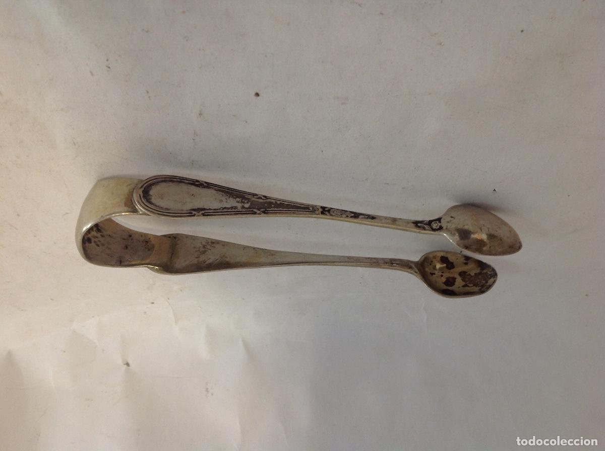 Antig&uuml;edades: Pinzas de az&uacute;car de metal plateado