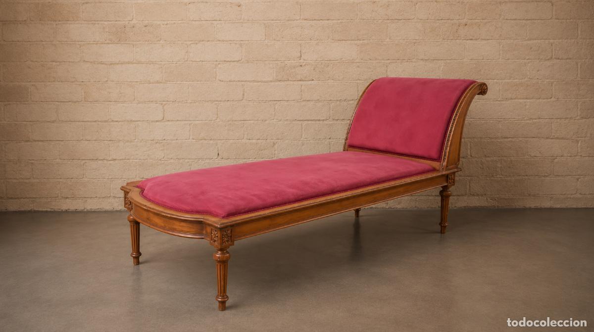 Antiquit&eacute;s: Sof&aacute; div&aacute;n antiguo estilo Luis XVI. Chaise lounge antiguo estilo vintage estilo ingl&eacute;s victoriano.