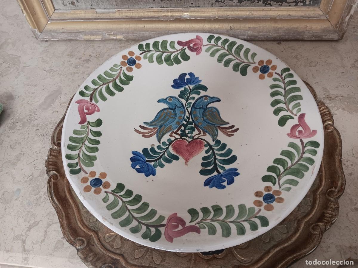 Antig&uuml;edades: Plato decorativo antiguo M.serra Mallorca gran formato