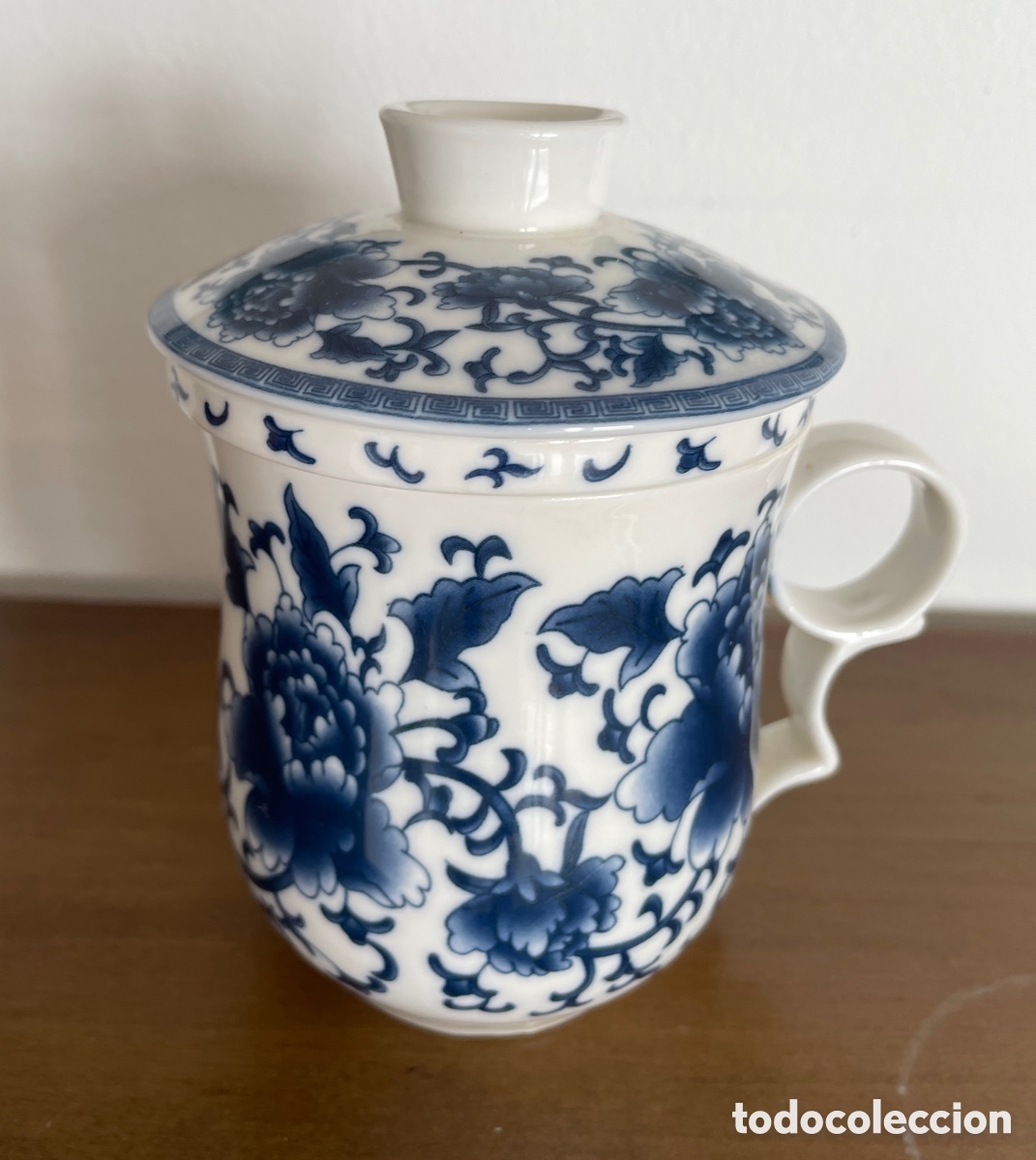 Antig&uuml;edades: Taza de porcelana china para hacer te