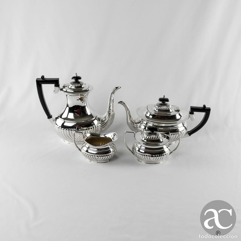 Antig&uuml;edades: Servi&ccedil;o de ch&aacute; e caf&eacute; em Casquinha inglesa E.P.N.S. - Foto 1