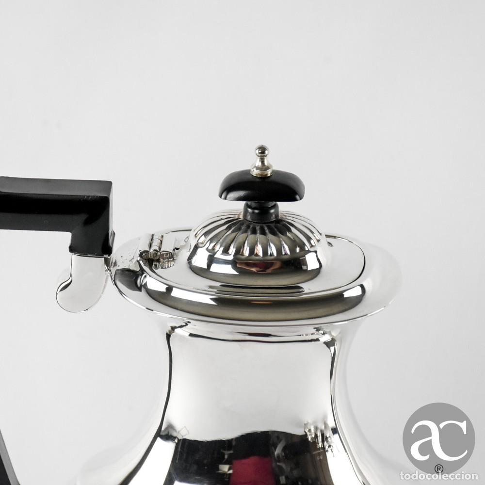 Antig&uuml;edades: Servi&ccedil;o de ch&aacute; e caf&eacute; em Casquinha inglesa E.P.N.S. - Foto 3