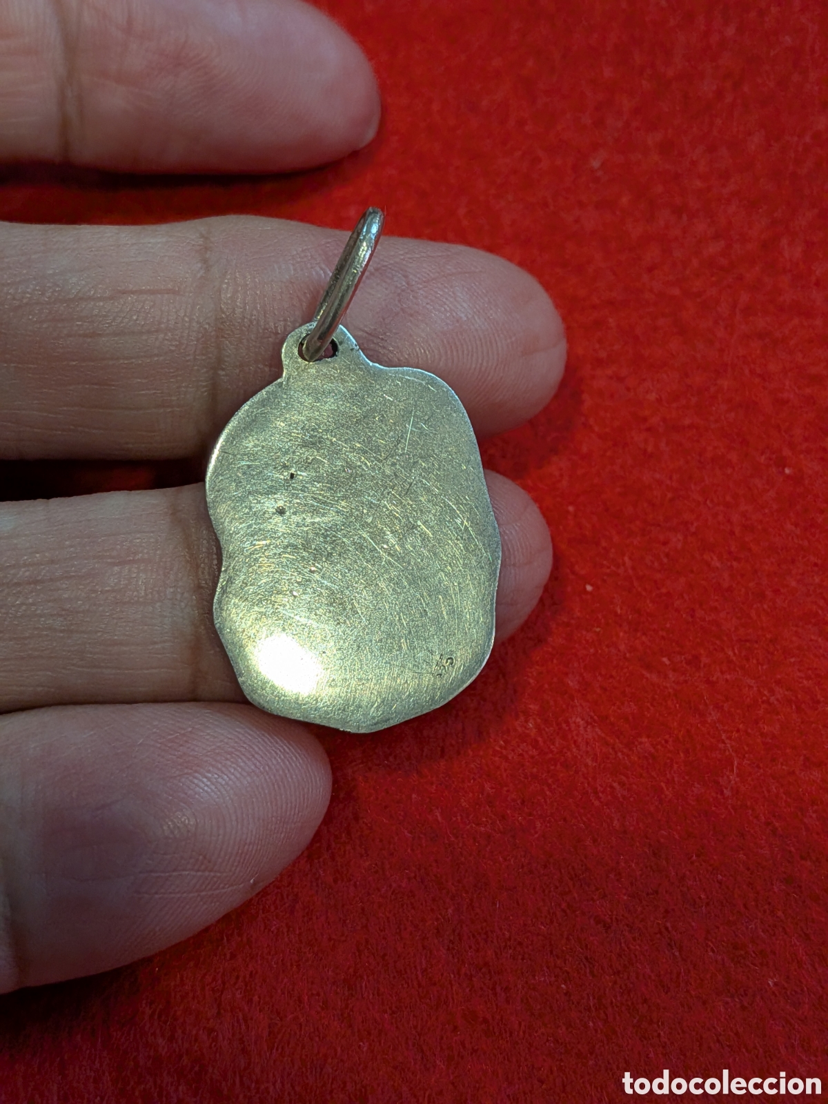 Antig&uuml;edades: Medalla en plata Virgen con ni&ntilde;o. REF-4567. ca4 - Foto 2