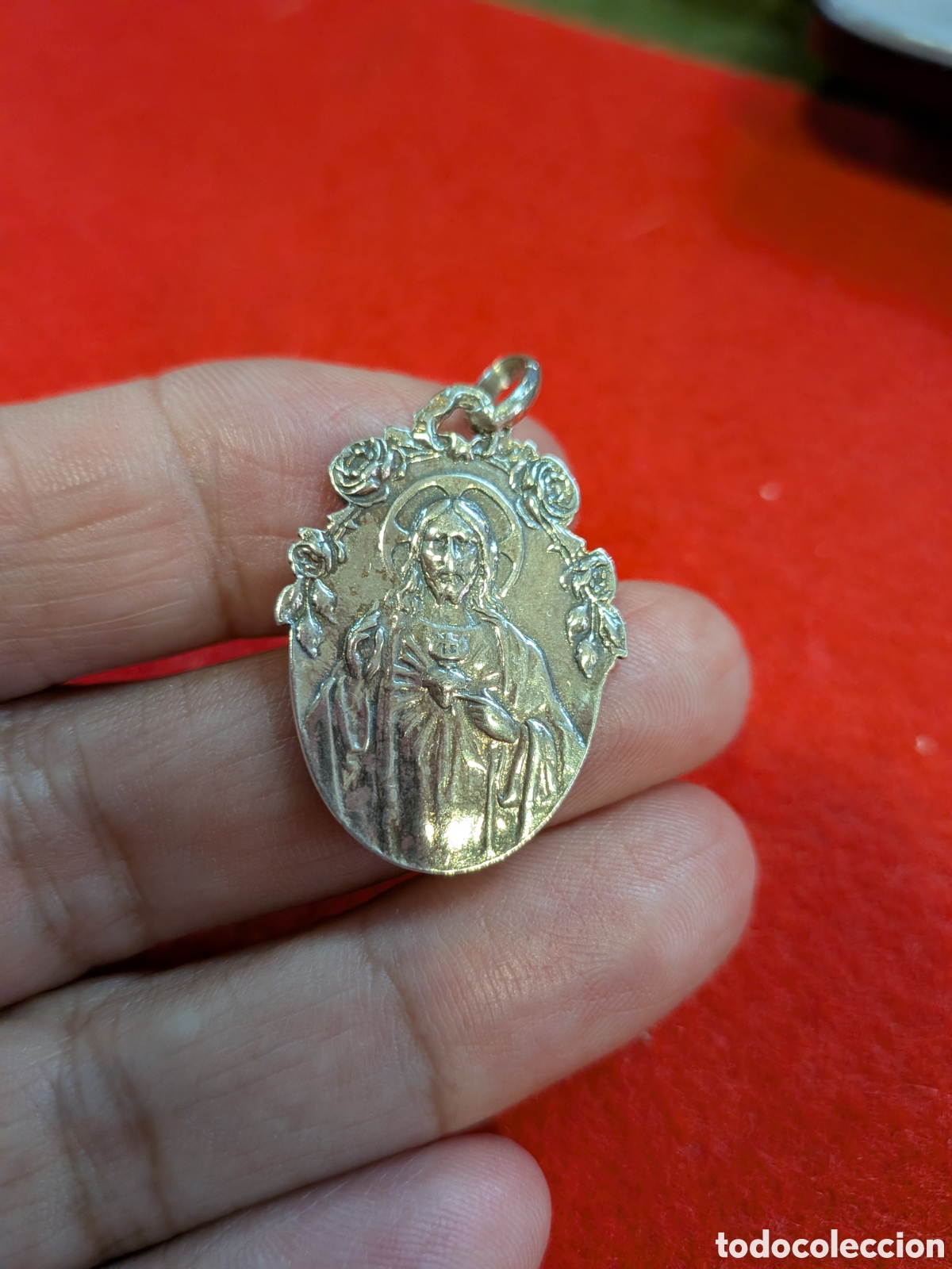 Antig&uuml;edades: Medalla en plata sagrado corazon, Virgen con ni&ntilde;o. REF-2546. ca4