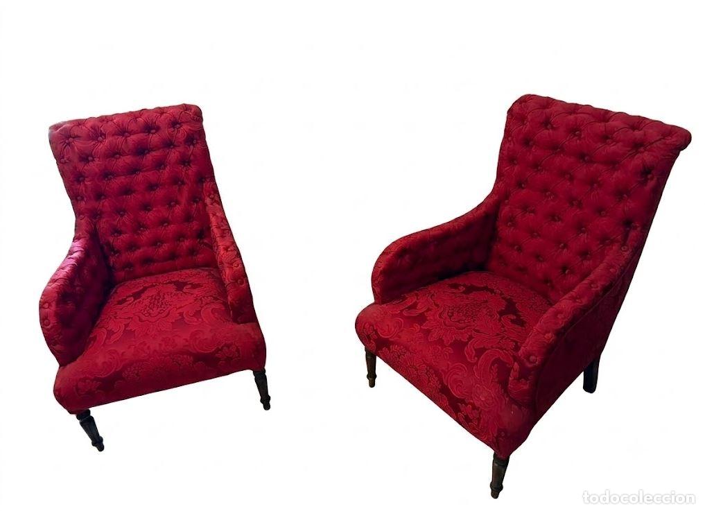 Antig&uuml;edades: PAREJA DE SILLONES O BUTACAS CAPITON&Eacute;. ESTILO VICTORIANO. MADERA Y TAPIZADO DE SEDA. EUROPA. XIX.