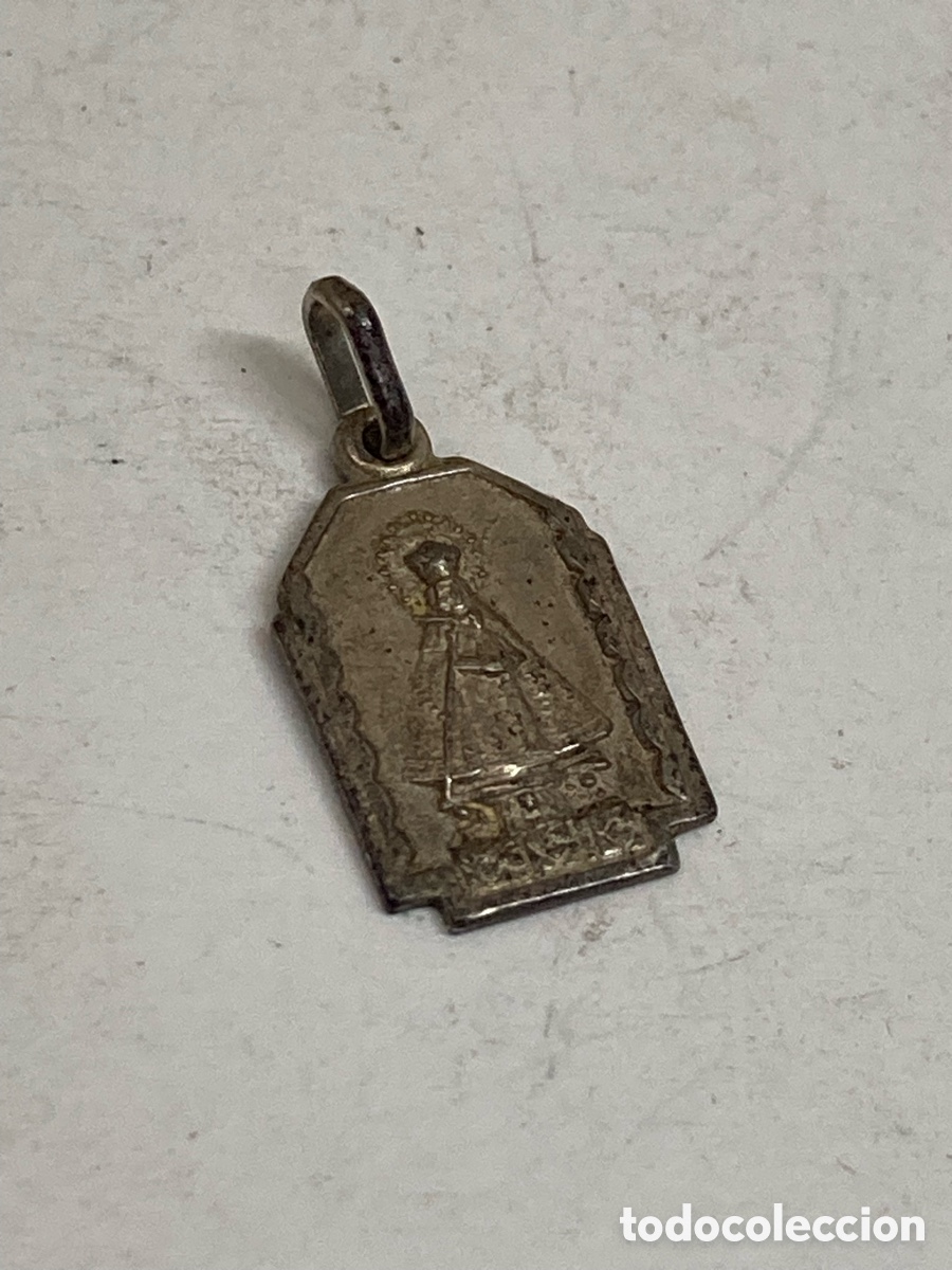 Antig&uuml;edades: Medalla de plata religiosa C631