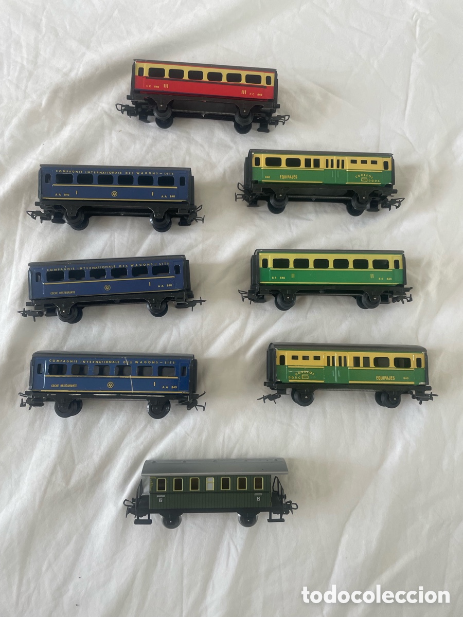 Antig&uuml;edades: Lote de 7 Vagones de Tren Electrico Vintage JYESA y Marklin