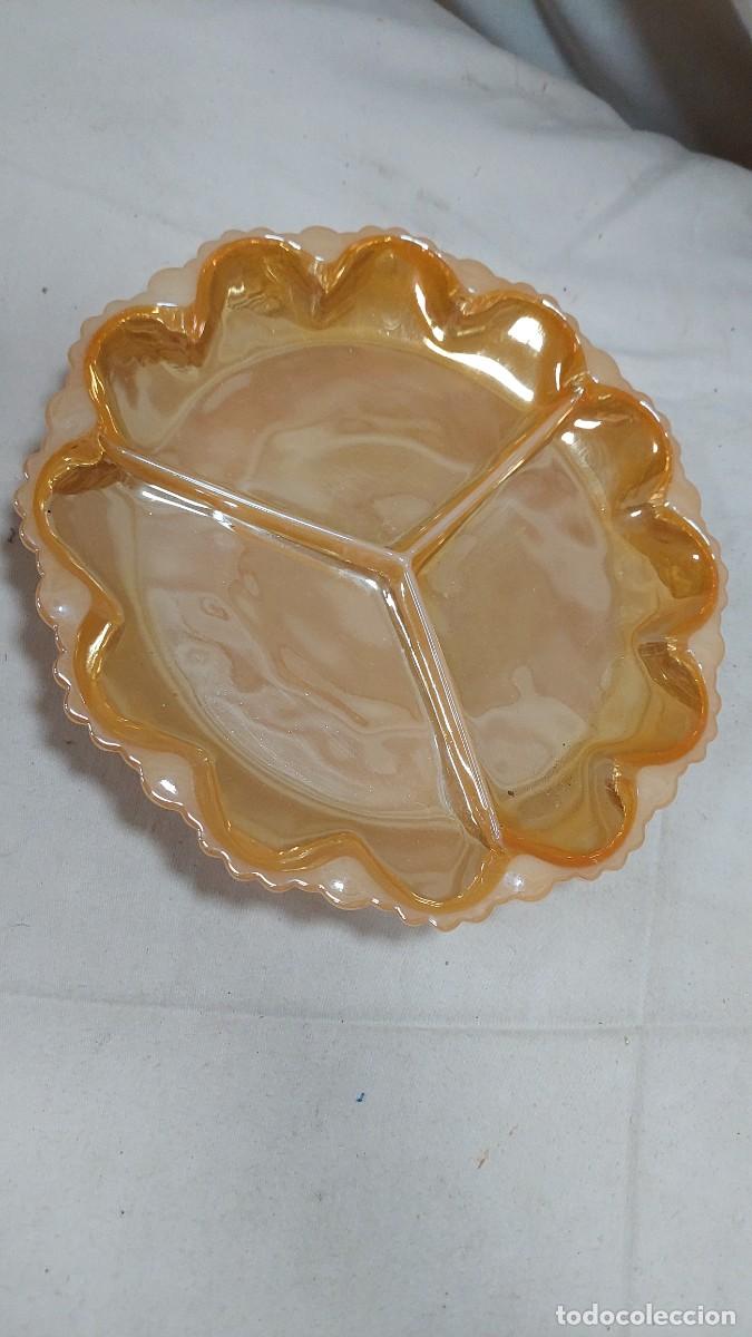 Antig&uuml;edades: Antiguo plato bandeja de opalina - Foto 1