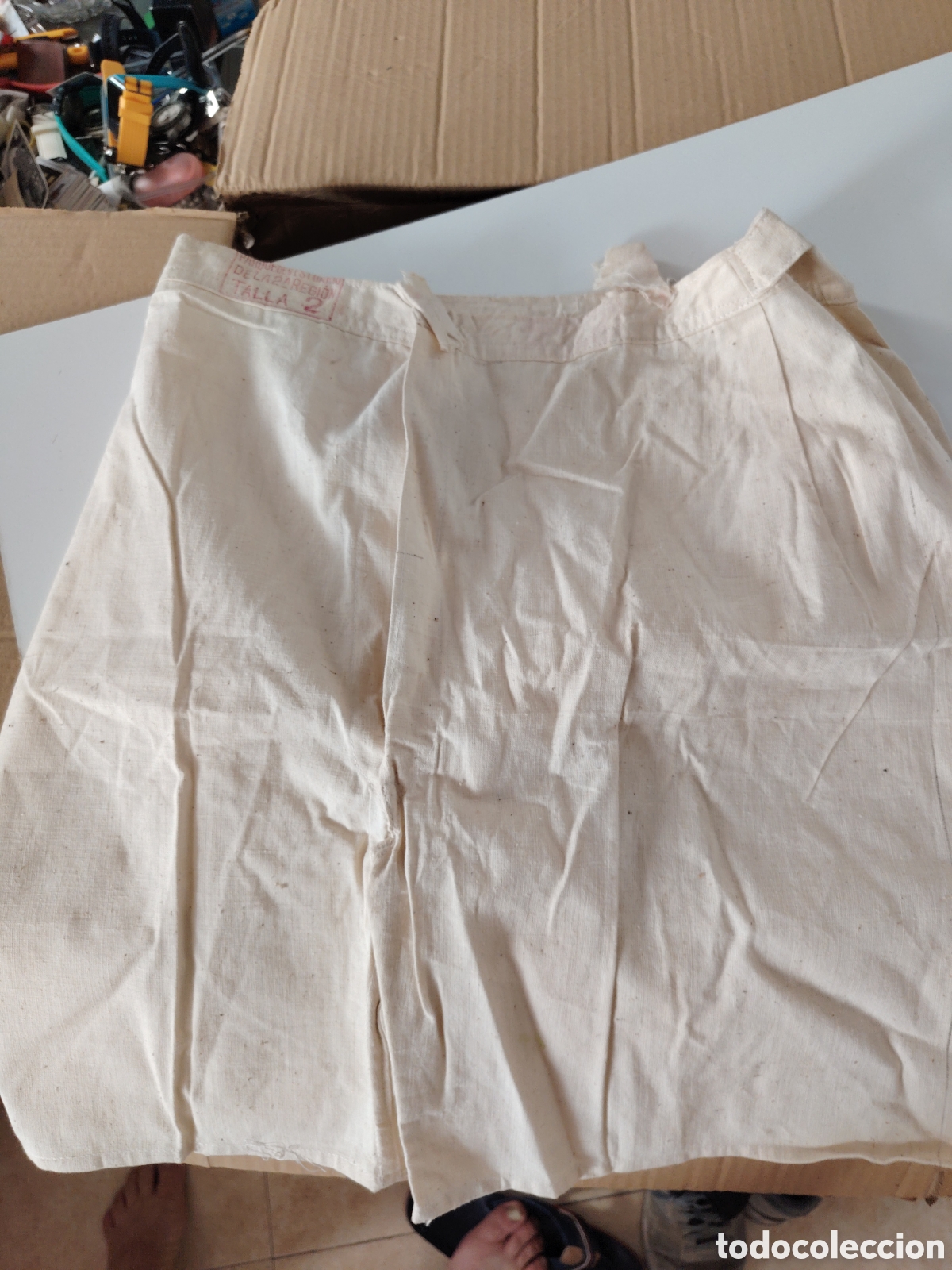 Antig&uuml;edades: Pantal&oacute;n corto militar talla 2 regi&oacute;n militar 2'