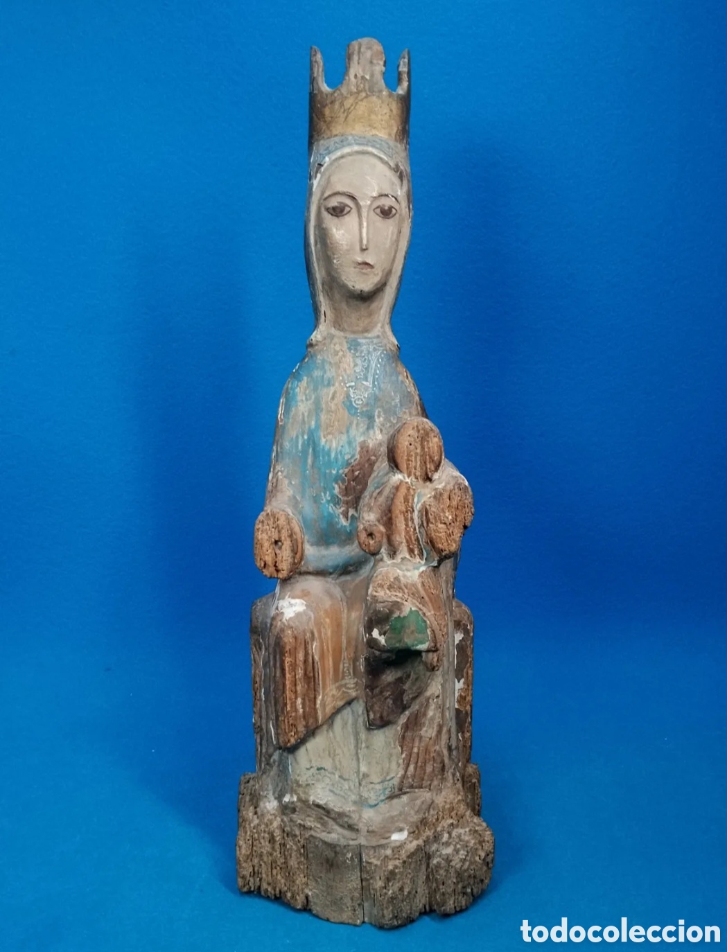 Antig&uuml;edades: SIGLO XIX. ANTIGUA VIRGEN TALLADA EN MADERA Y POLICROMADA.