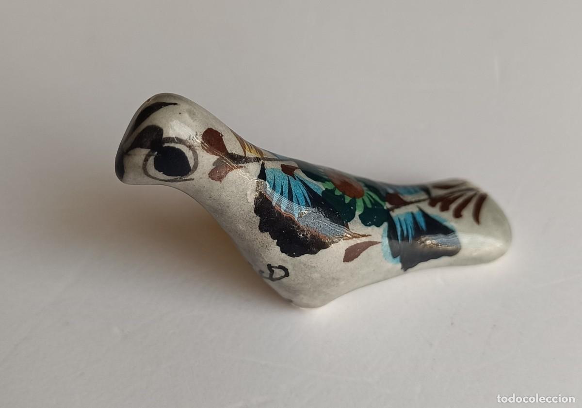 Antig&uuml;edades: P&Aacute;JARO DE CER&Aacute;MICA VINTAGE DE TONAL&Aacute; M&Eacute;XICO - FLORES PINTADAS A MANO - 6 CM. LARGO x 3,5 CM. ALTO