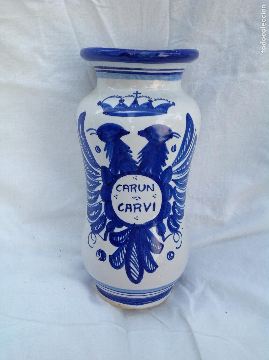 Antig&uuml;edades: Bote de farmacia de ceramica esmaltada con decoraci&oacute;n azul y blanco