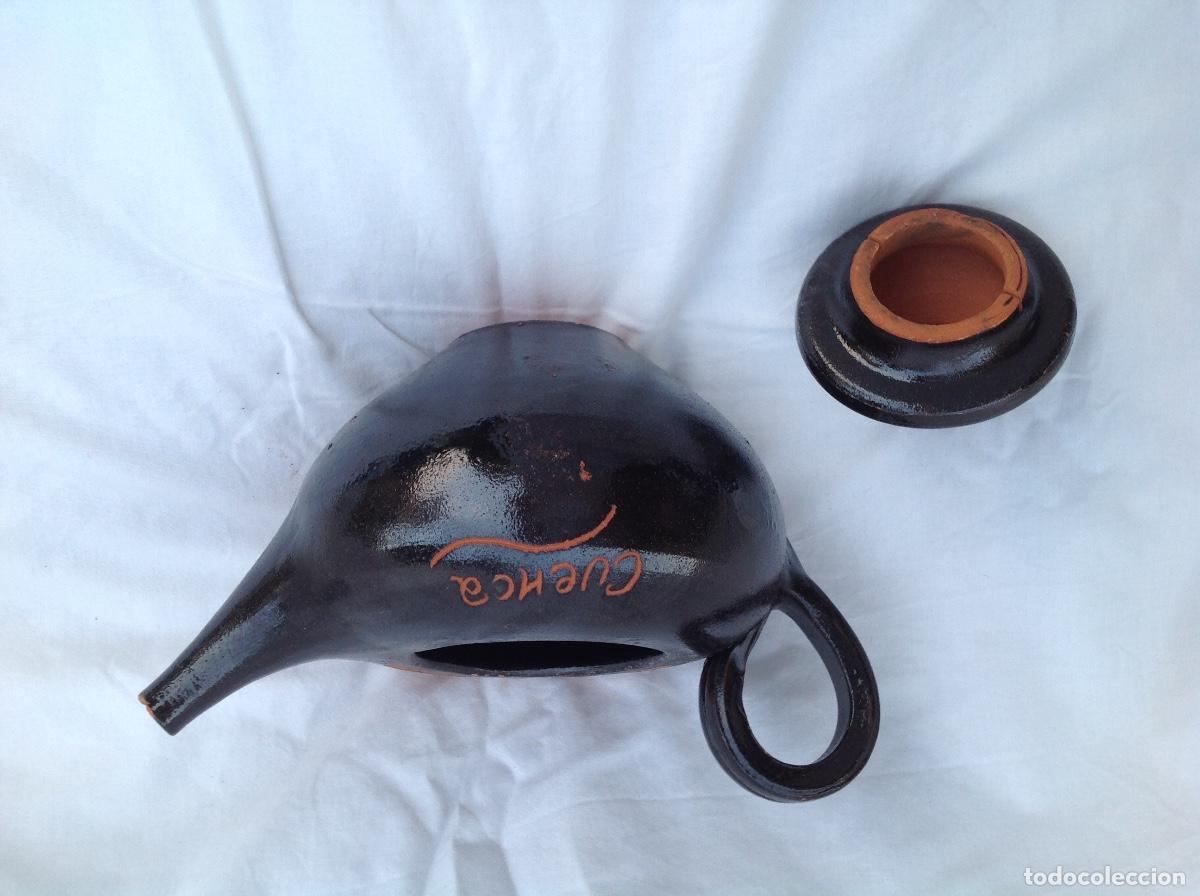 Antig&uuml;edades: Tetera de ceramica de Cuenca - Foto 3