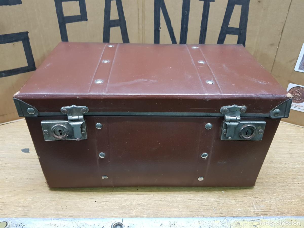 Antig&uuml;edades: PEQUE&Ntilde;O BAUL-ANTIGUO - Foto 1