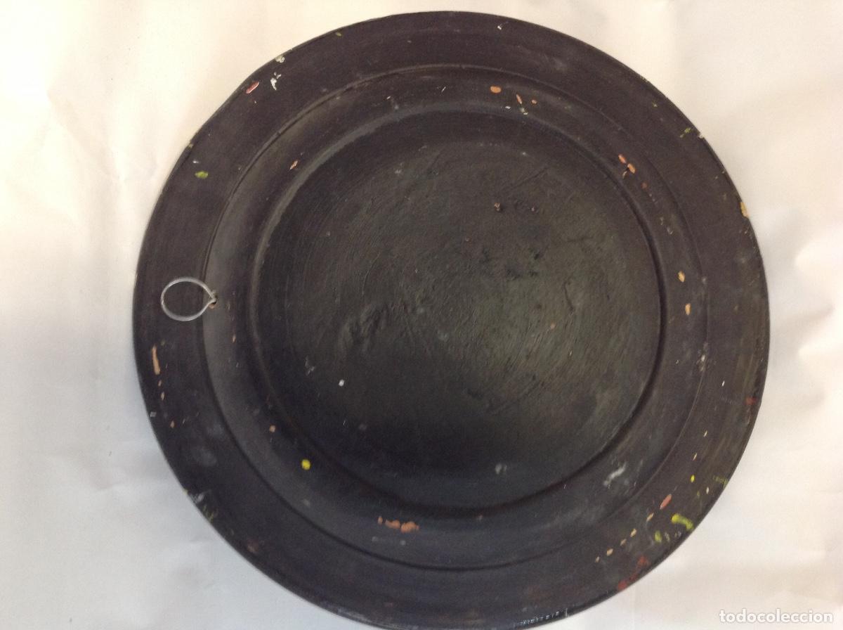 Antig&uuml;edades: plato de ceramica esmaltada - Foto 2