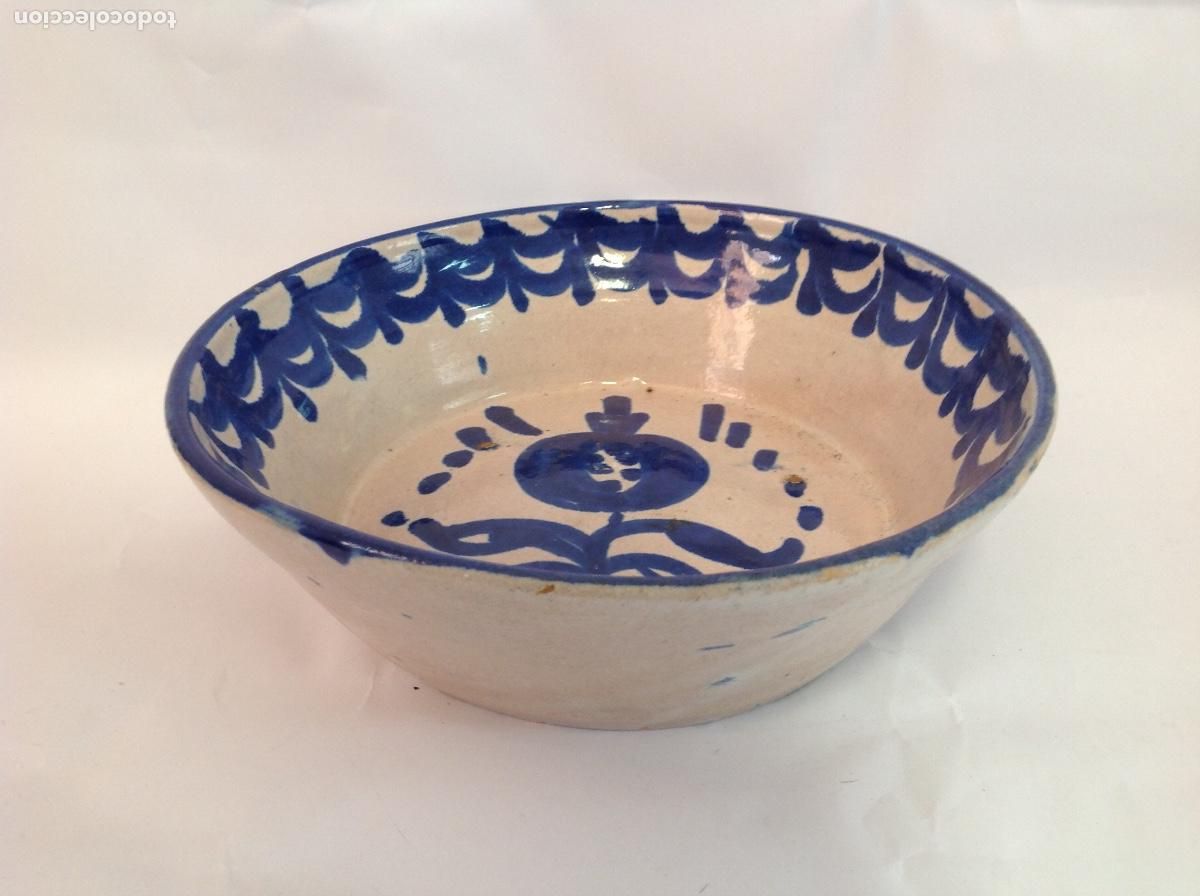 Antig&uuml;edades: Peque&ntilde;o lebrillo de ceramica de Fajalauza con decoraci&oacute;n azul
