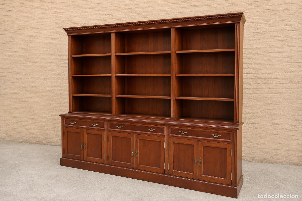 Antiques: Gran mueble librero antiguo estilo ingl&eacute;s. Estanter&iacute;a Librer&iacute;a antigua. Mueble de sal&oacute;n aparador.