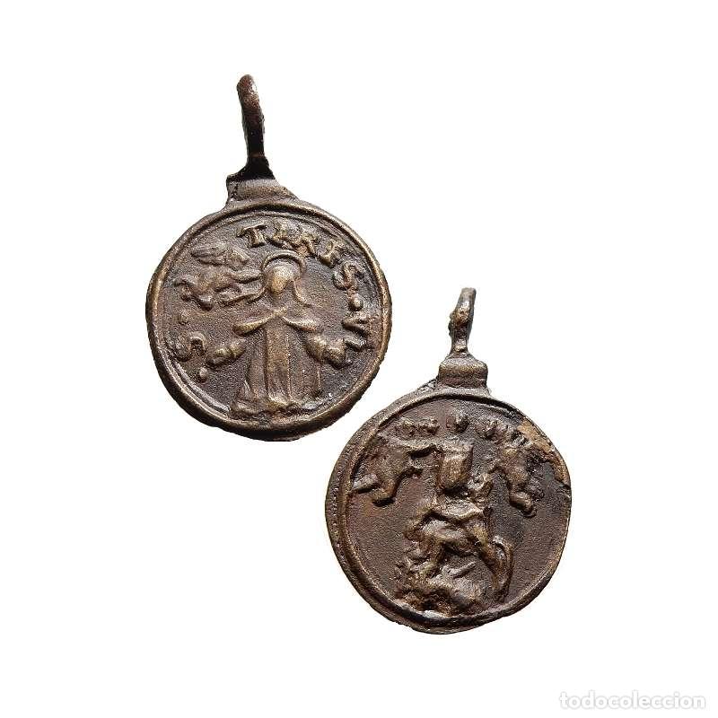 Antig&uuml;edades: Medalla religiosa en metal, siglo XVIII, 21 mm. 878-M
