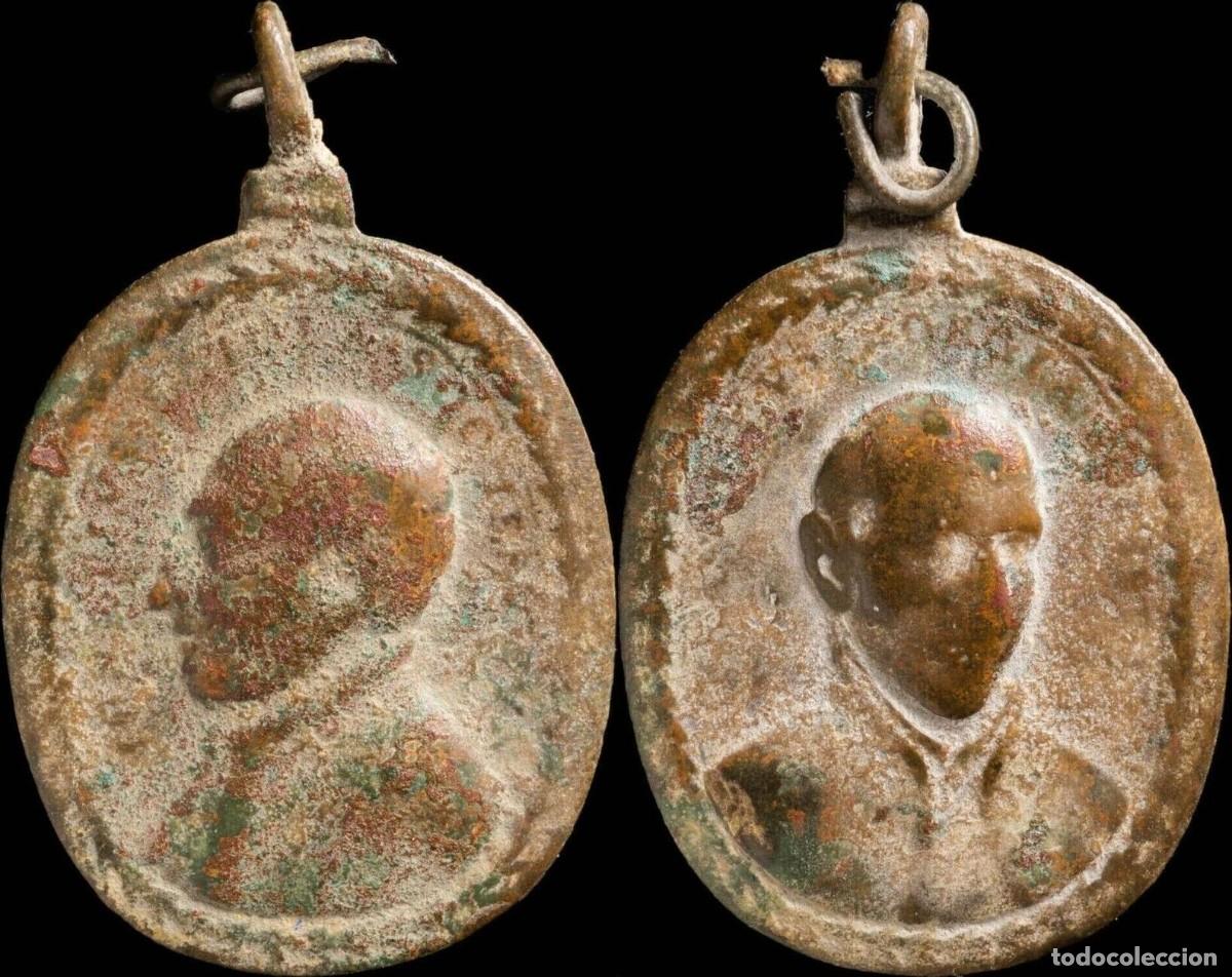 Antiguidades: Medal XVI-XVII centuries, S. Francisco Borja S.Ignacio Loyola - 50x31 mm.