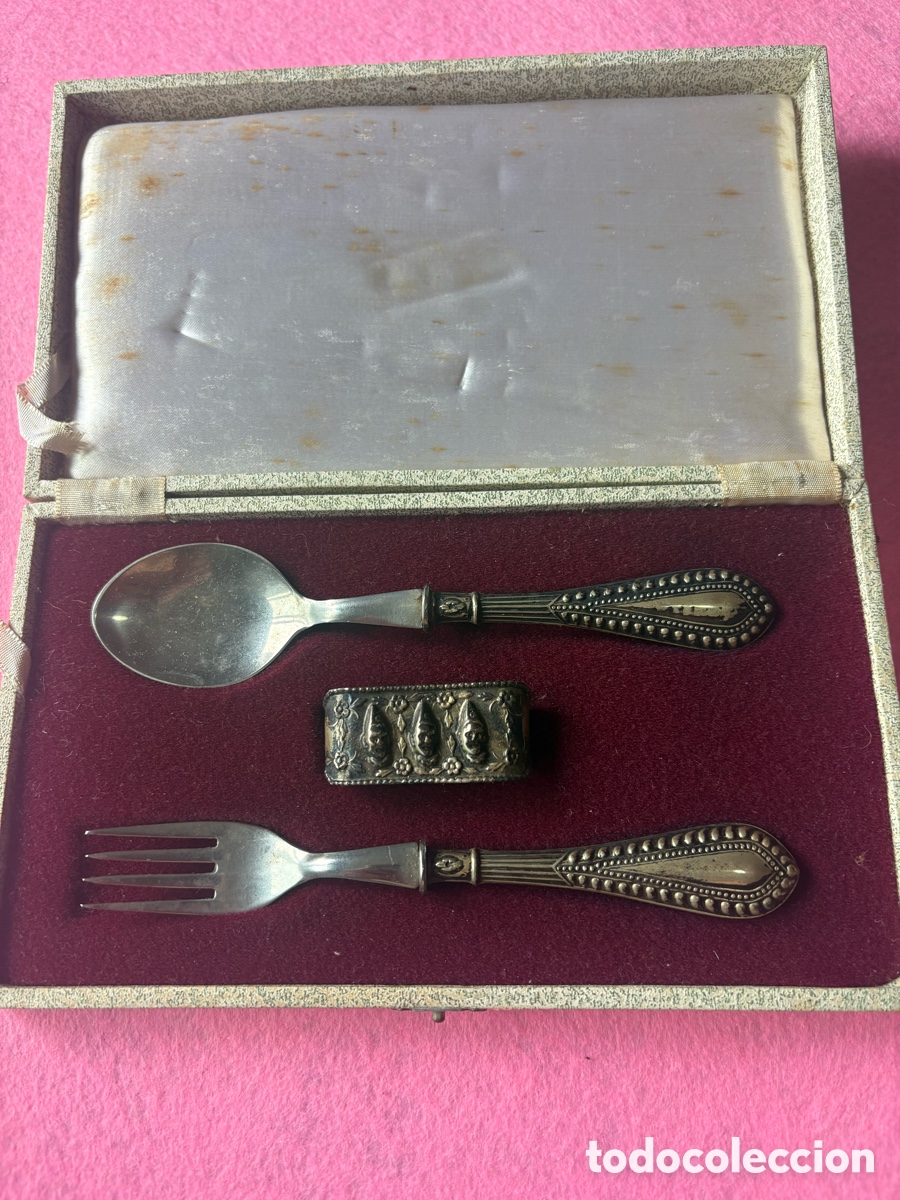 Antig&uuml;edades: Cubiertos y servilletero infantil plata de ley (A8)