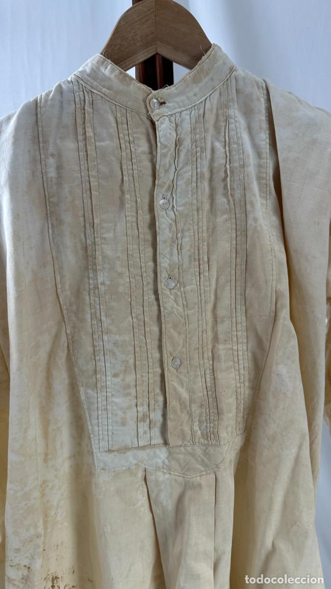 Antig&uuml;edades: Antigua camisa de holandilla