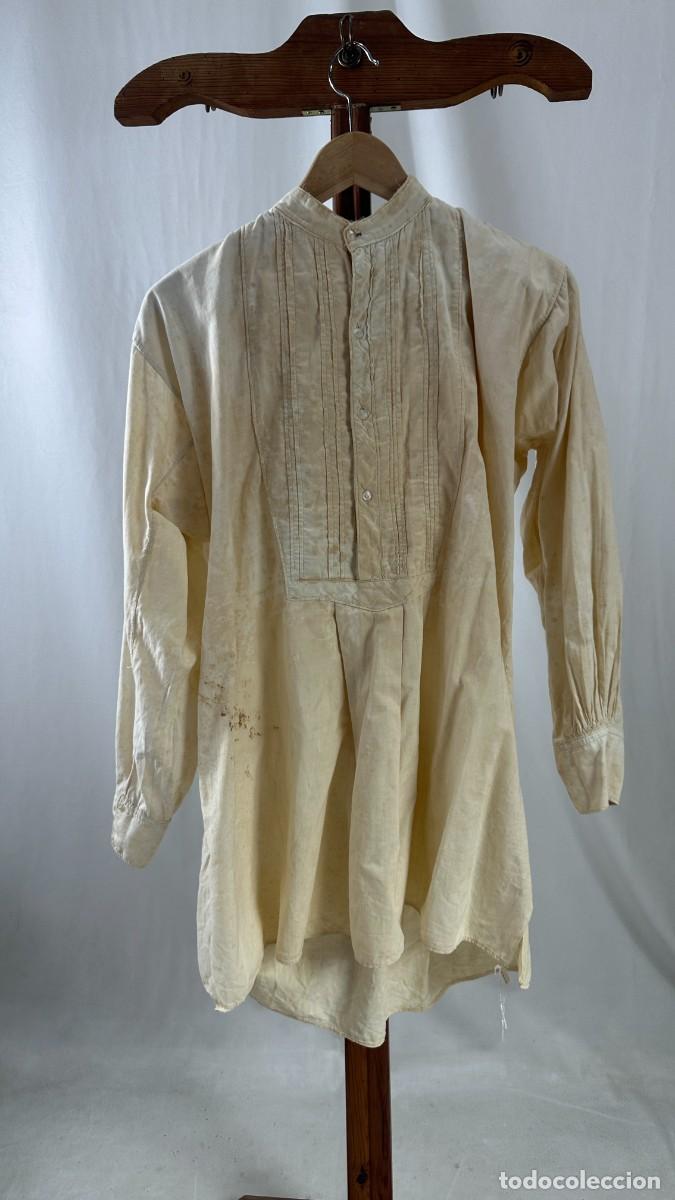 Antig&uuml;edades: Antigua camisa de holandilla - Foto 2