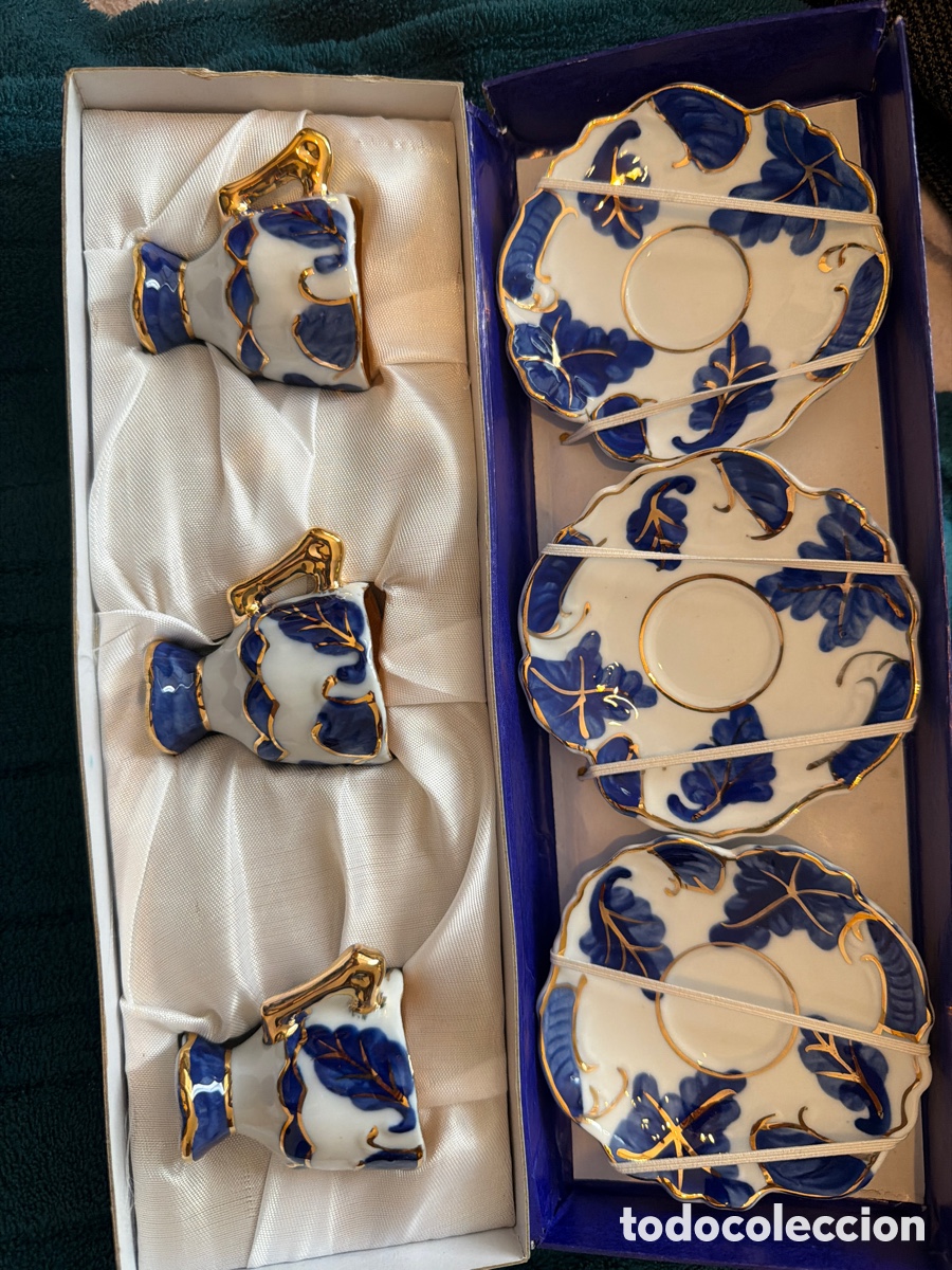 Antig&uuml;edades: Juego de porcelana con caja original
