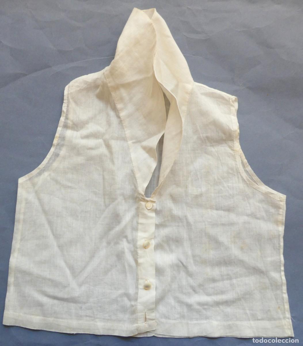 Antig&uuml;edades: ANTIGUA BLUSA CON BOTONES DE N&Aacute;CAR PARA NI&Ntilde;A