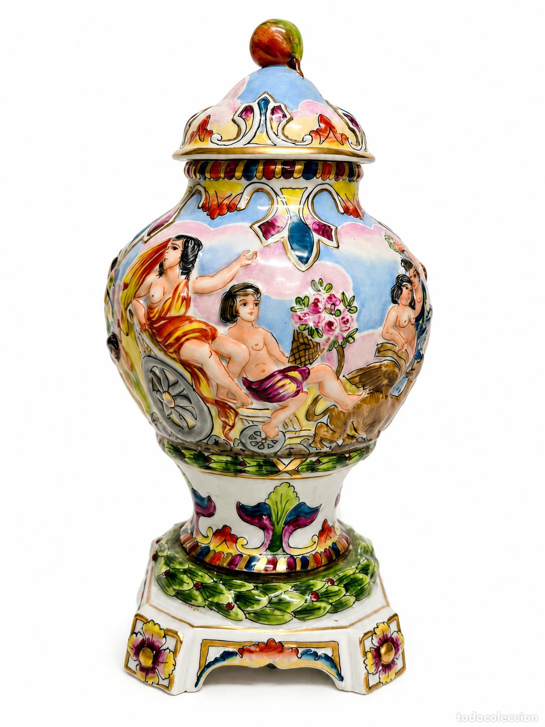Antig&uuml;edades: Decorativo Jarr&oacute;n Tibor con Tapa, Porcelana de Estilo Capodimonte - J.M. &Aacute;lvarez , Manises - A&ntilde;os 50