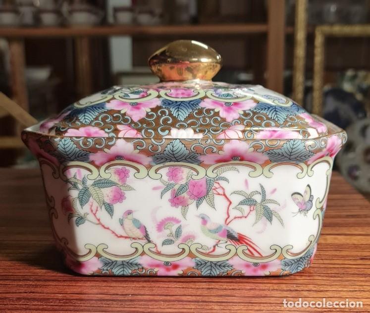 Antig&uuml;edades: Caja Joyero de Porcelana Cantonesa Amita &ndash; Vintage A&ntilde;os 60/70
