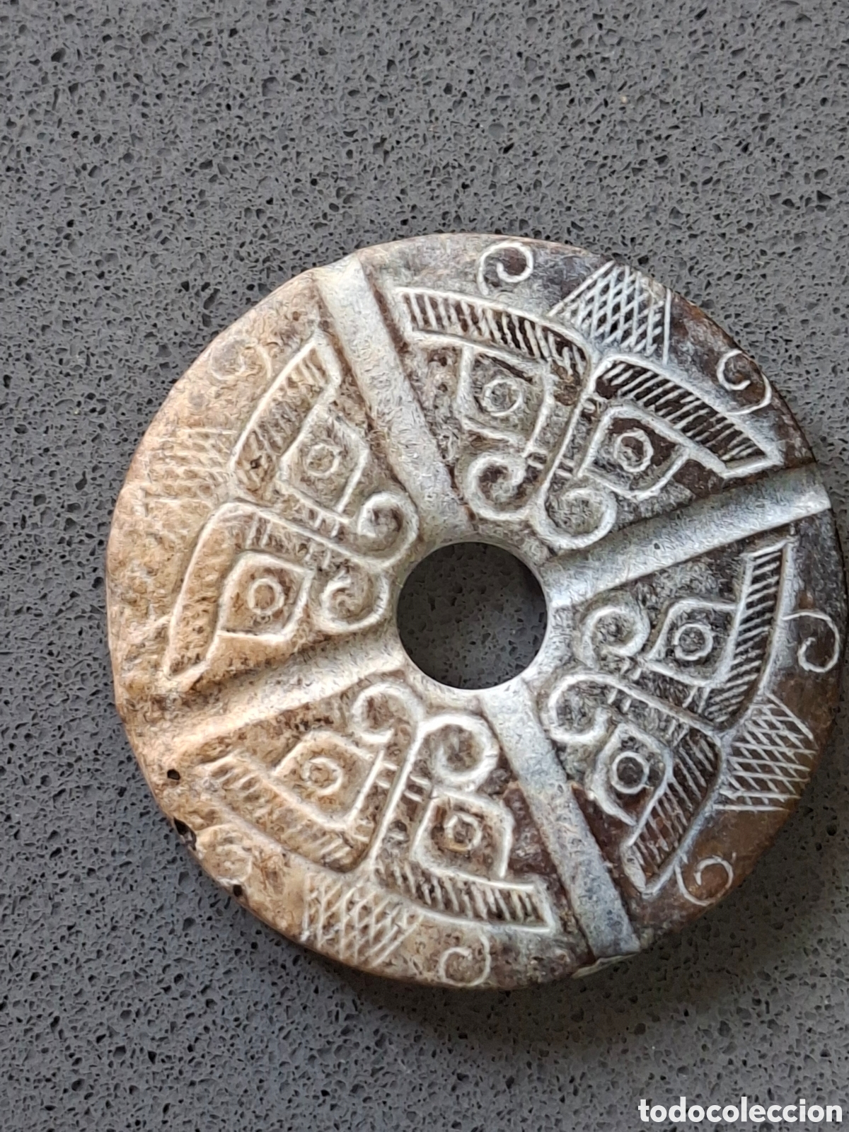 Antig&uuml;edades: Disco de Jade Nefrita Dinast&iacute;a Han