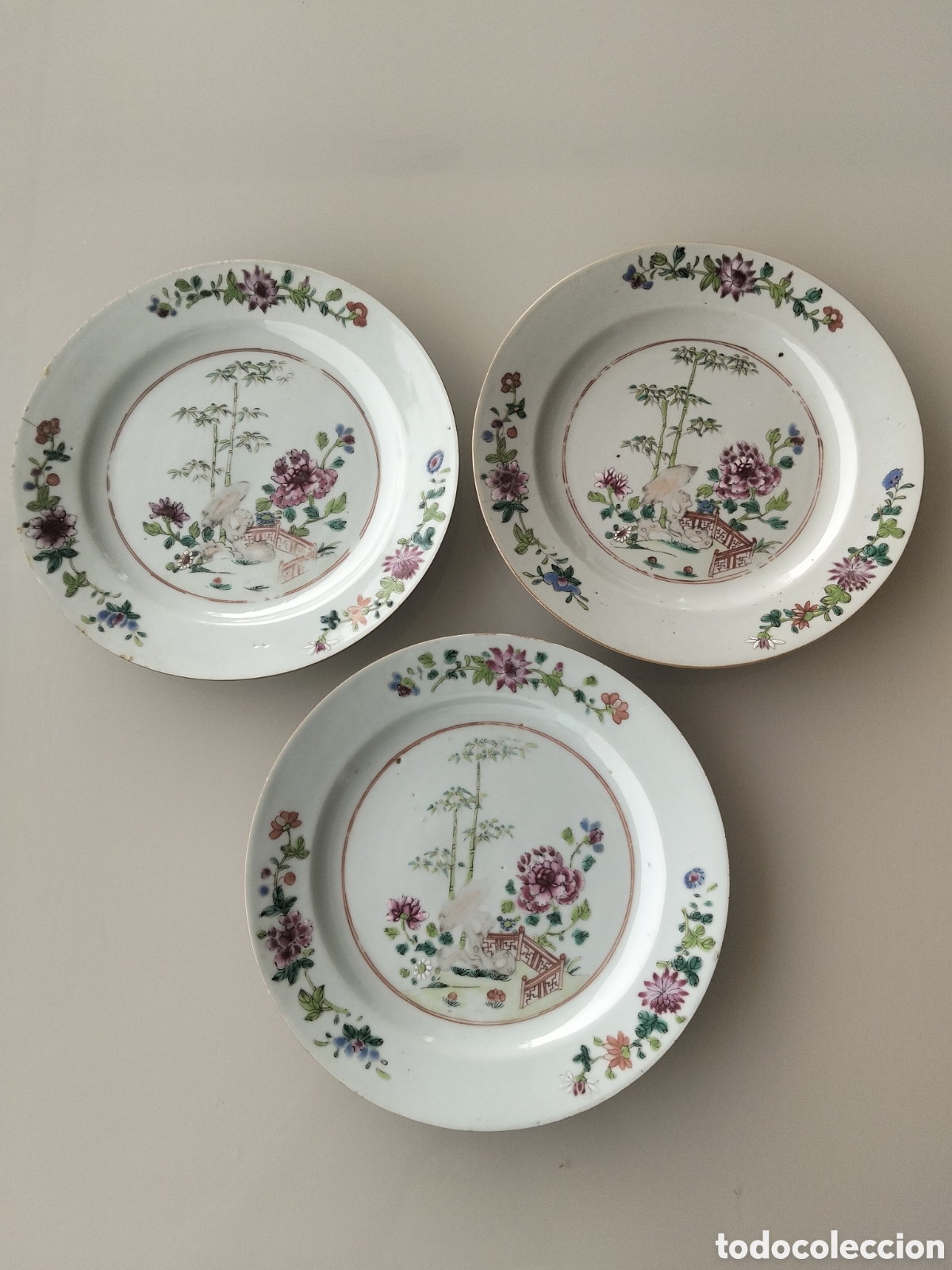 Antig&uuml;edades: Tr&iacute;o Platos Porcelana Compa&ntilde;&iacute;a de Indias S.XVIII Qianlong Famille Rose