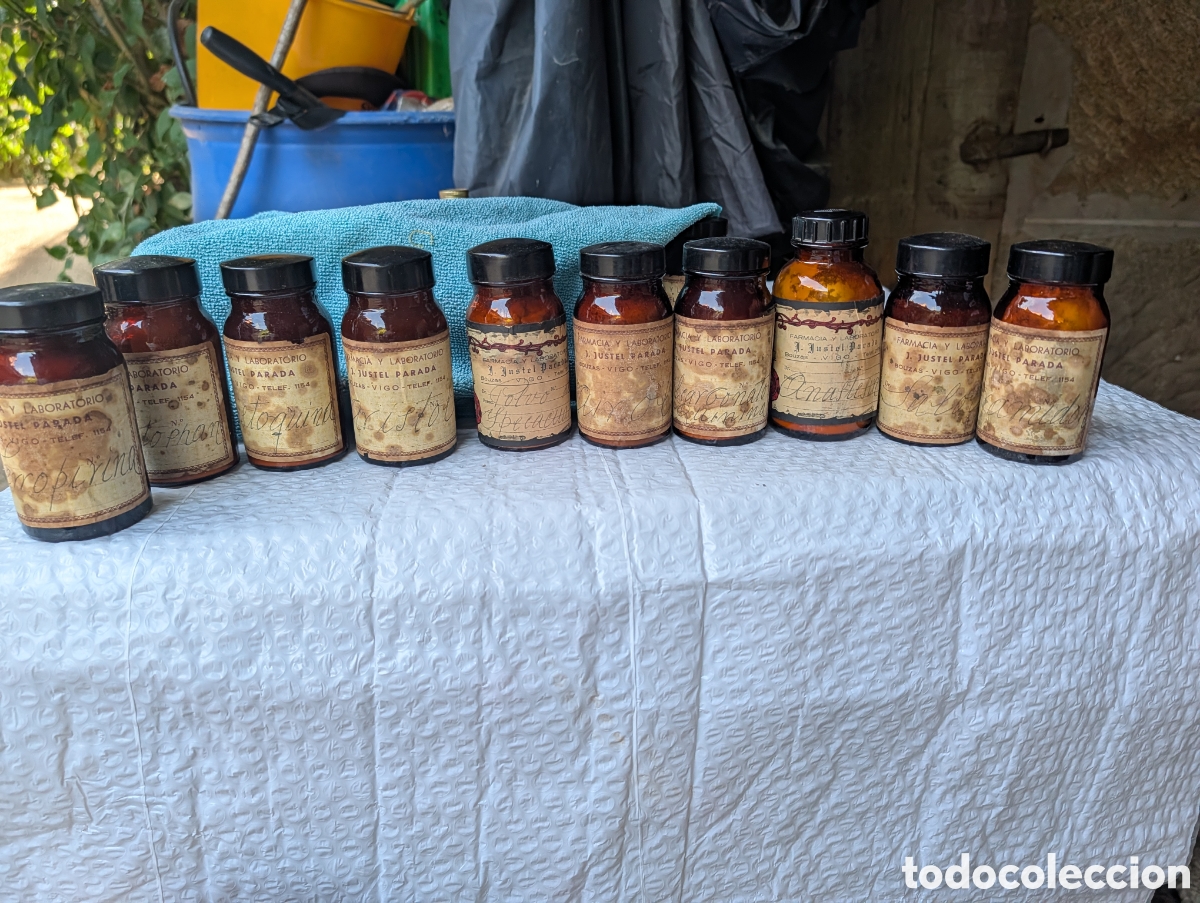 Antig&uuml;edades: Lote 10 Botes Farmacia Antigua 12cm Vigo Aristokina Novatofon Aristol Ferropirina Piramidon Airolo A