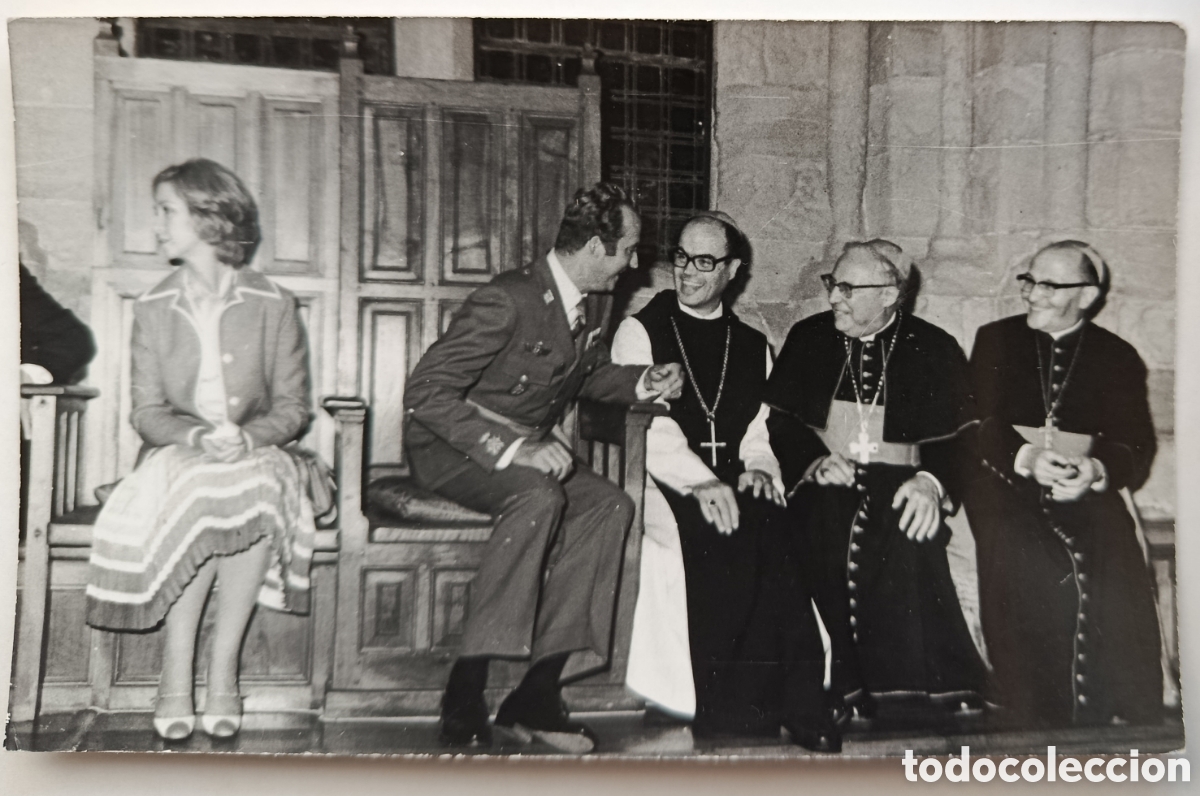 Antig&uuml;edades: Antigua fotograf&iacute;a religiosa Santa Mar&iacute;a de Poblet Tarragona visita reyes de Espa&ntilde;a