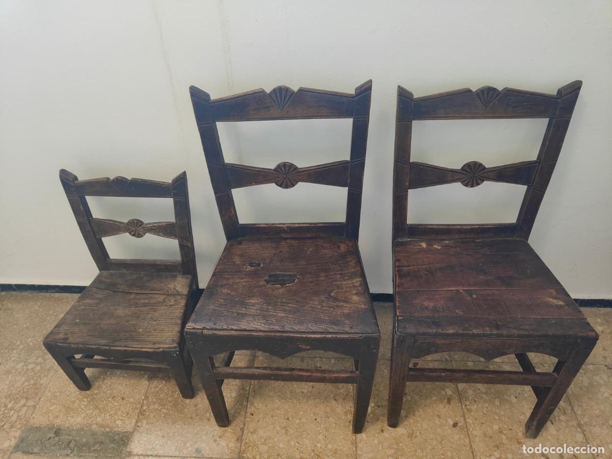 Antig&uuml;edades: Taburetes Canarios artesanales